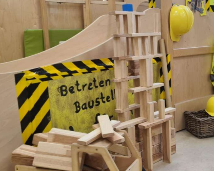 Image 1 : Crèche et foyer de jour enfant à Erpeldange (Wiltz) : Kannerhaus Wooltz Asbl - Crèche Eis Wibbelmais