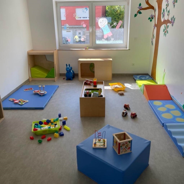 Image 2 : Crèche et foyer de jour enfant à Niederkorn : Crèche Le Royaume Des Fées