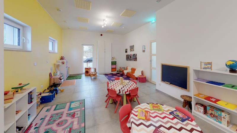 Image 1 : Crèche et foyer de jour enfant à Schwebsingen : Garden of Awakening - Crèche Le jardin d’éveil