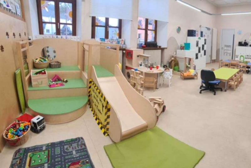 Image 3 : Crèche et foyer de jour enfant à Erpeldange (Wiltz) : Kannerhaus Wooltz Asbl - Crèche Eis Wibbelmais