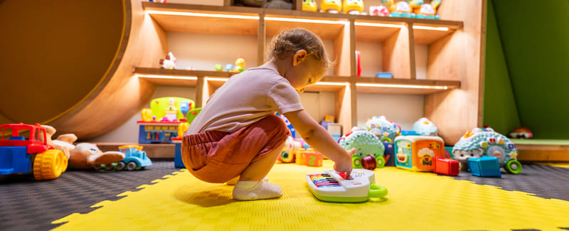Combien de temps laisser bébé à la crèche ?...